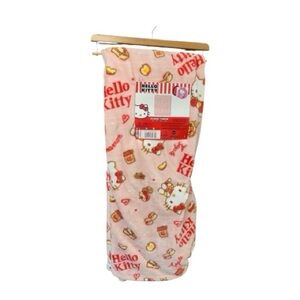 Hello Kitty Apple Cinnamon Cloud Throw NWT
